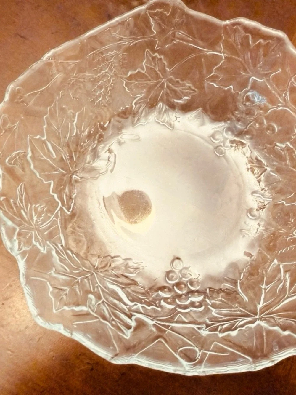Leaf-Embossed Glass Dessert Bowls - Clear Set of 4